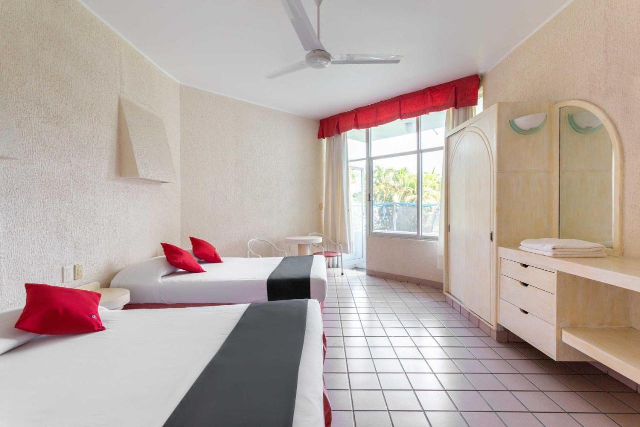 Hotel Hacienda Del Rio אואקסטפק מראה חיצוני תמונה