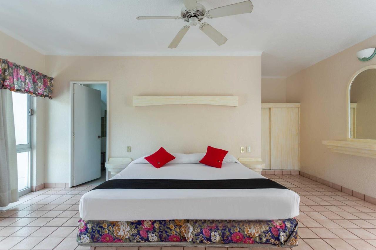 Hotel Hacienda Del Rio אואקסטפק מראה חיצוני תמונה